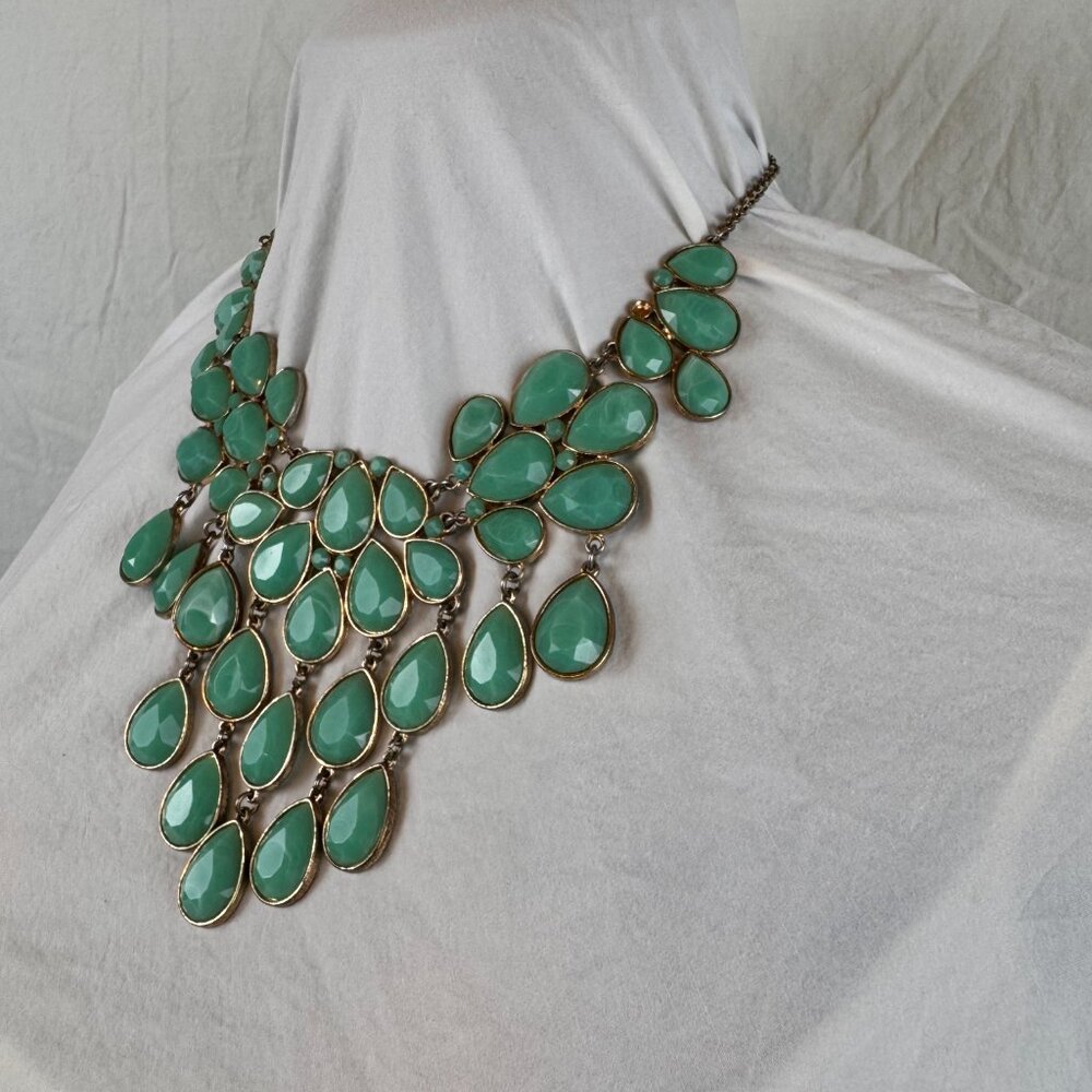 Statement Necklace - Picture 4 of 4